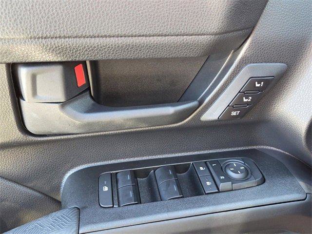 Used 2025 Toyota 4Runner TRD Off-Road Premium image 17