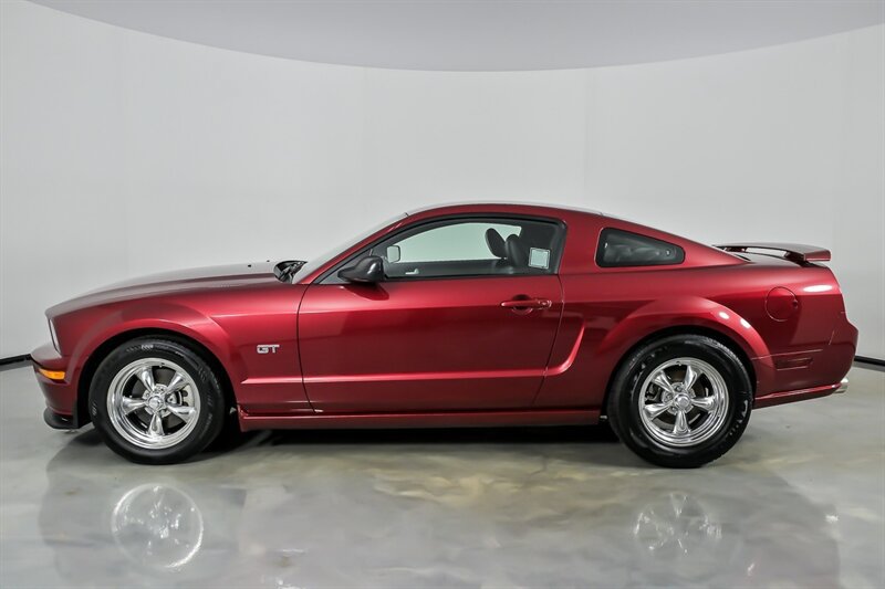 Used 2007 Ford Mustang GT Premium RWD image 5