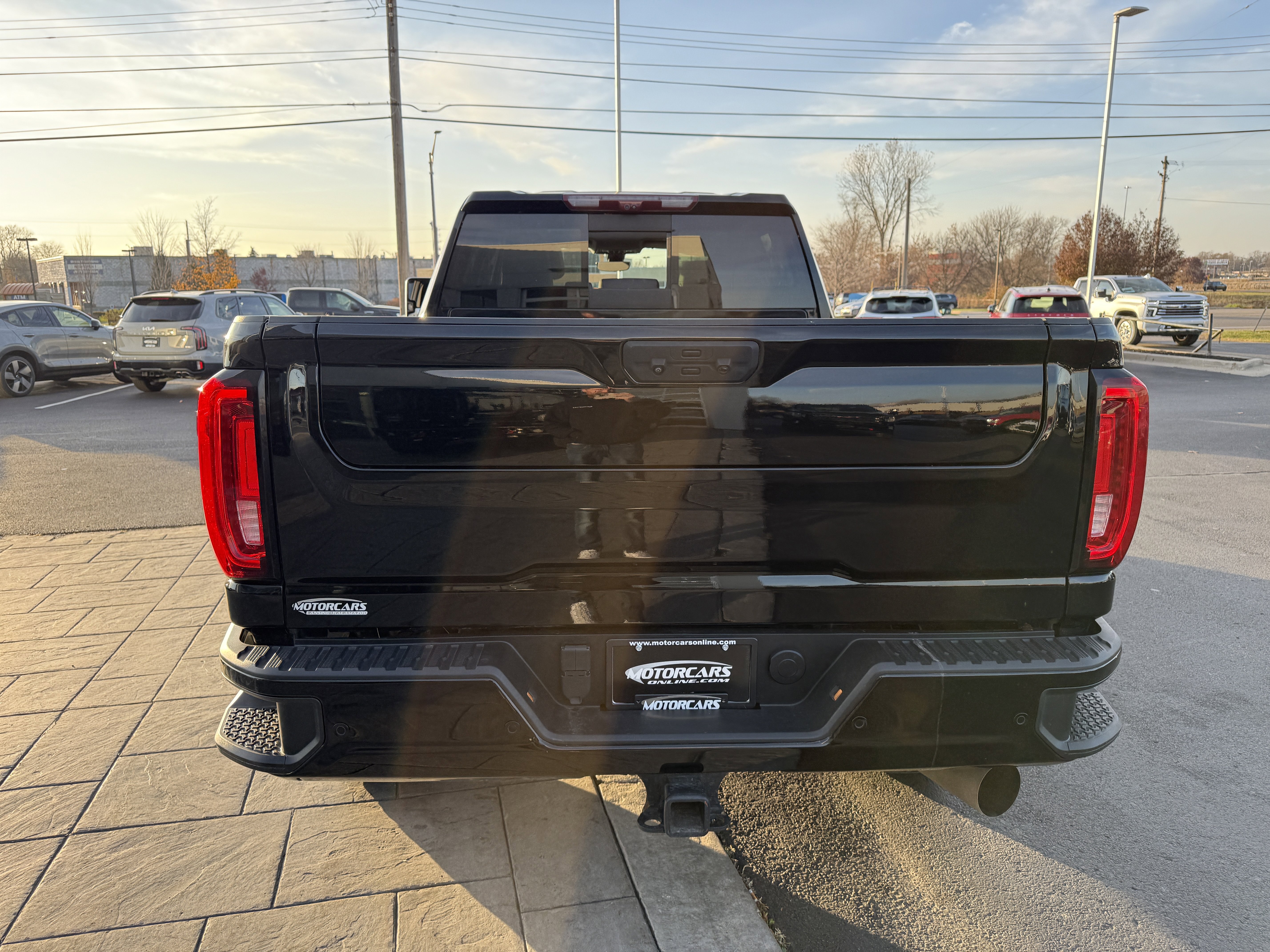 Used 2021 GMC Sierra 2500 Denali w/ Denali Black Diamond Edition image 5