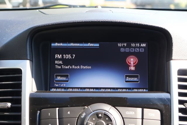 Used 2014 Chevrolet Cruze Diesel FWD image 10