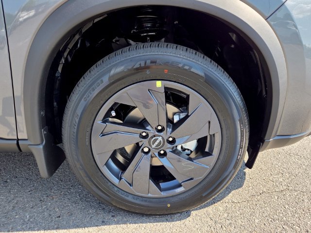 New 2026 Nissan Rogue SV FWD image 15