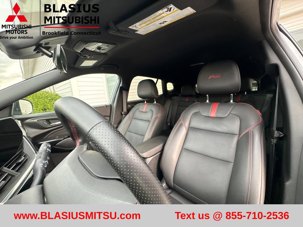 Used 2024 Chevrolet Trax RS w/ Driver Confidence Package FWD image 19