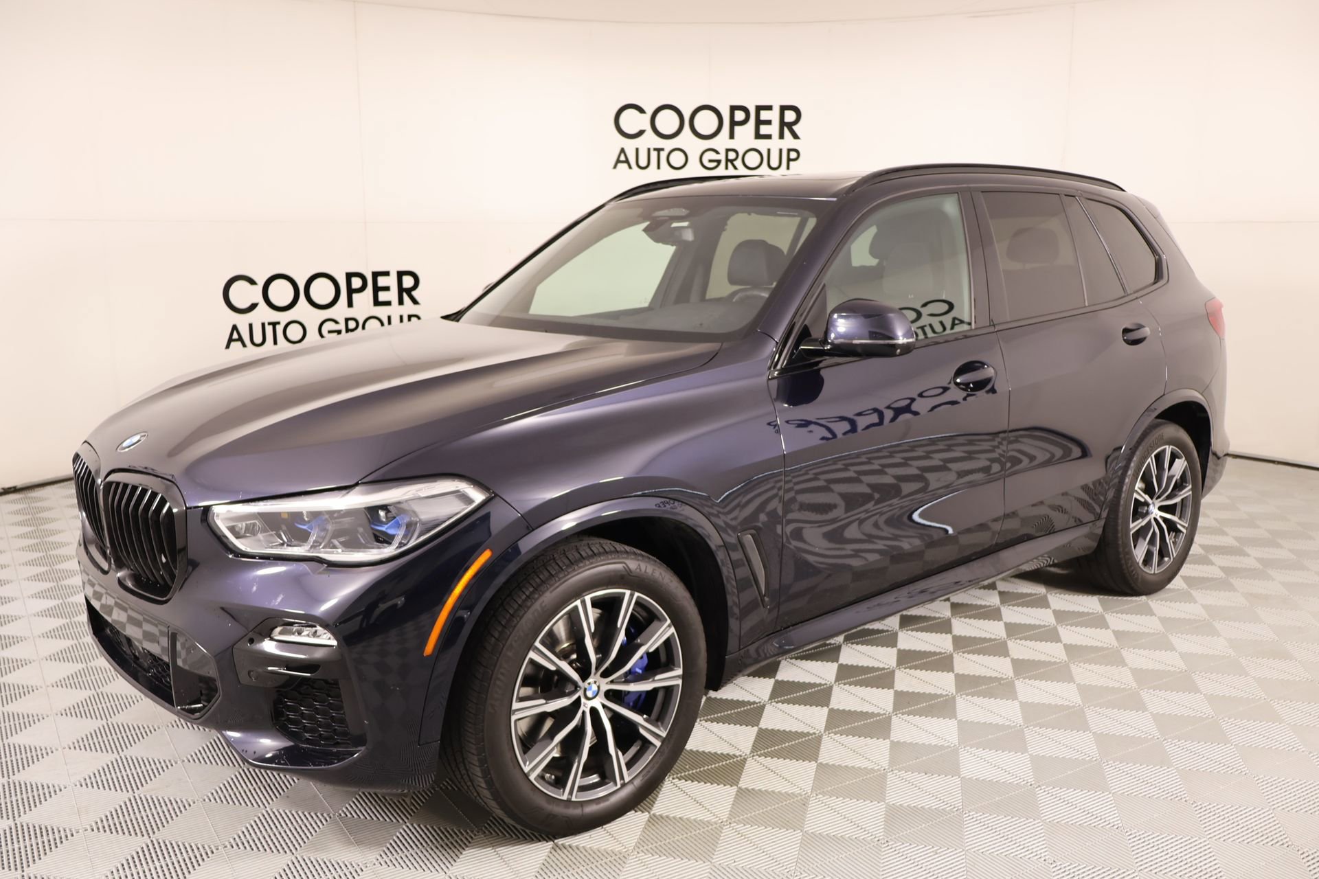 Used 2020 BMW X5 xDrive40i AWD/4WD image 11