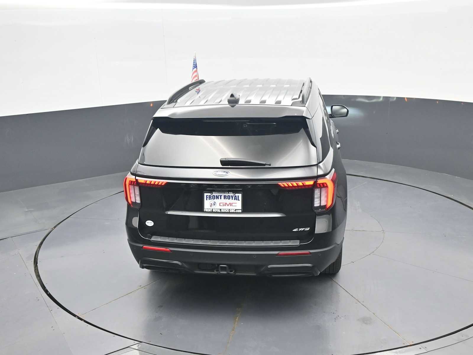 Used 2025 Ford Explorer ST-Line AWD/4WD image 37
