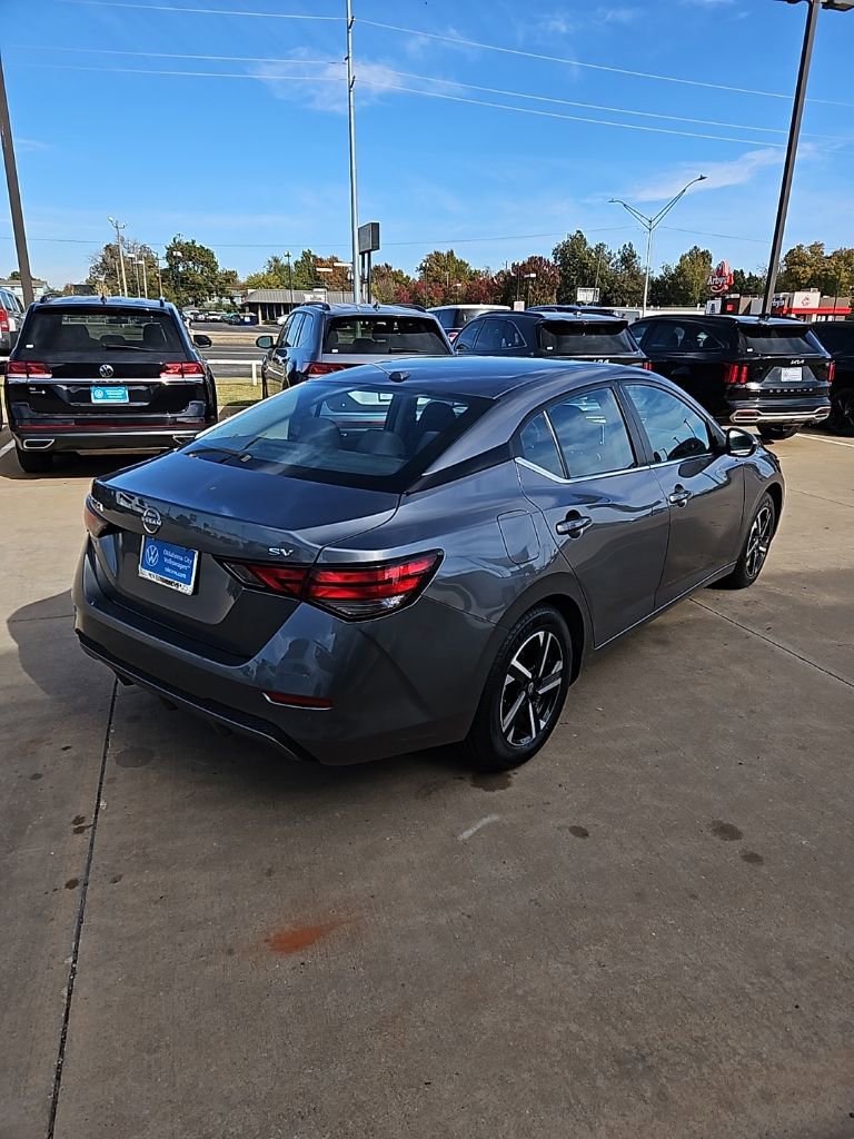 Used 2024 Nissan Sentra SV image 5