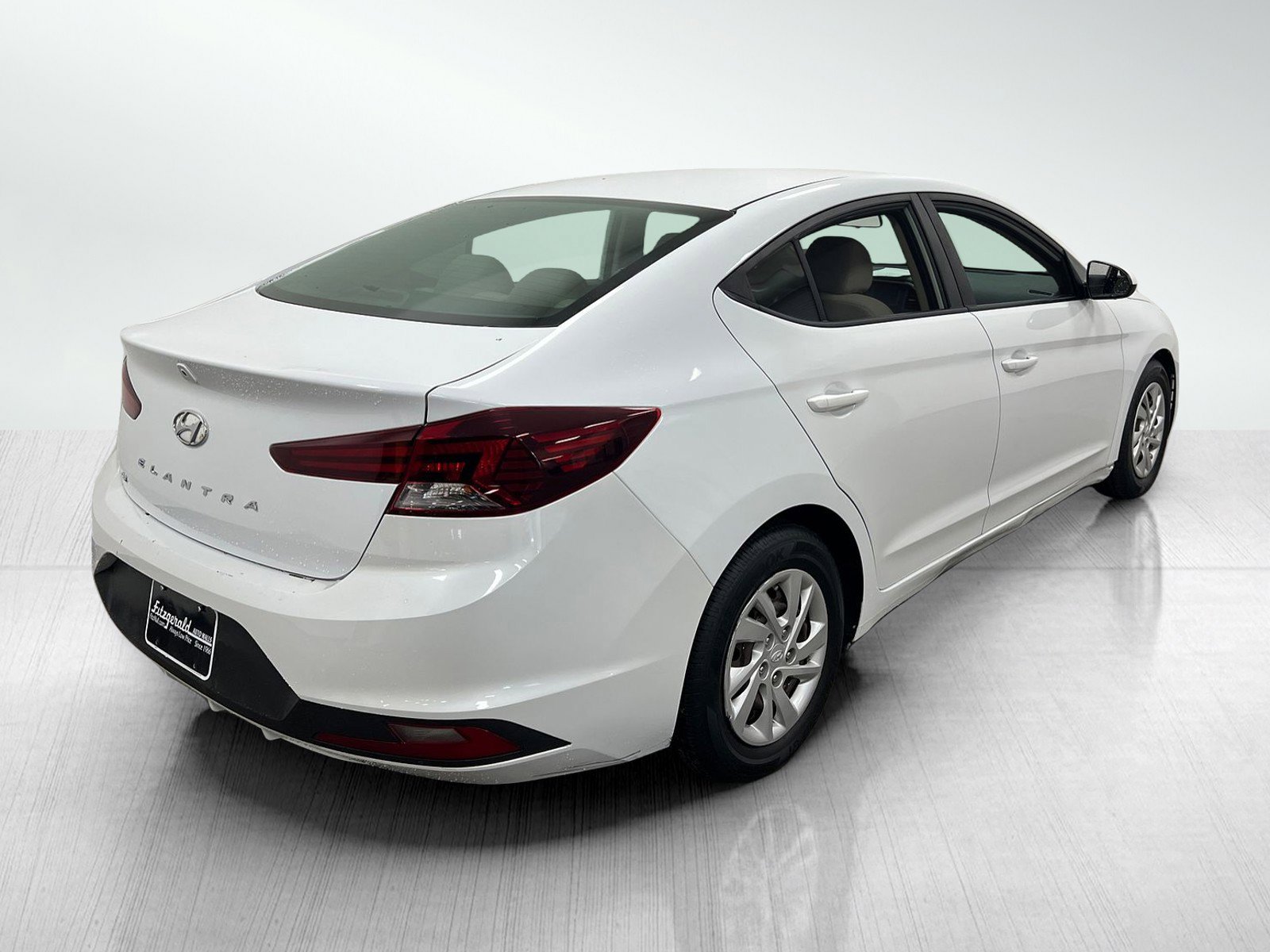 Used 2020 Hyundai Elantra SE image 7