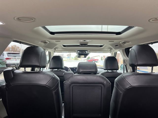 Used 2025 Kia Carnival SX image 22