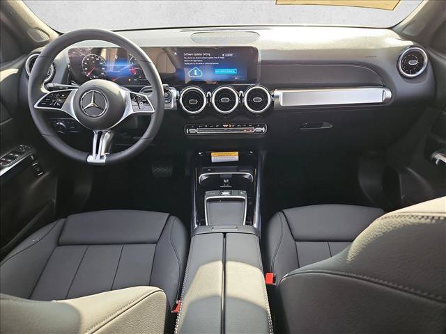 New 2026 Mercedes-Benz GLB 250 image 14
