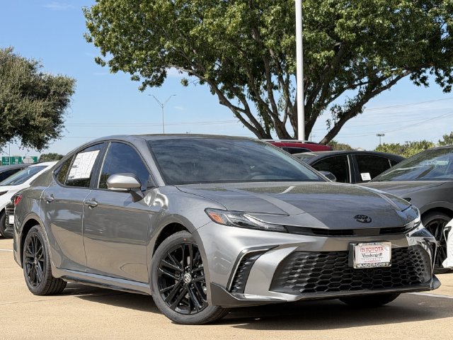 New 2026 Toyota Camry SE w/ Convenience Package FWD image 2