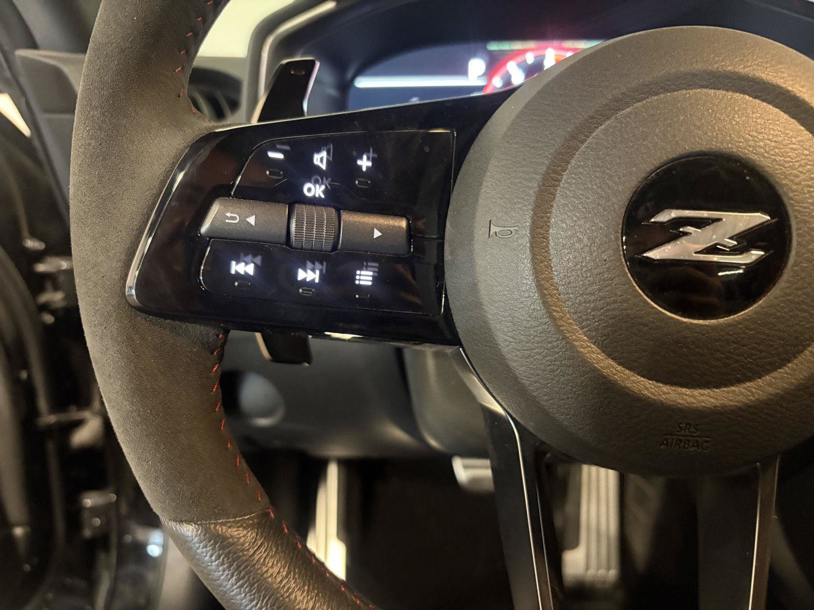 Used 2024 Nissan Z NISMO w/ Floor Mat Package RWD image 22