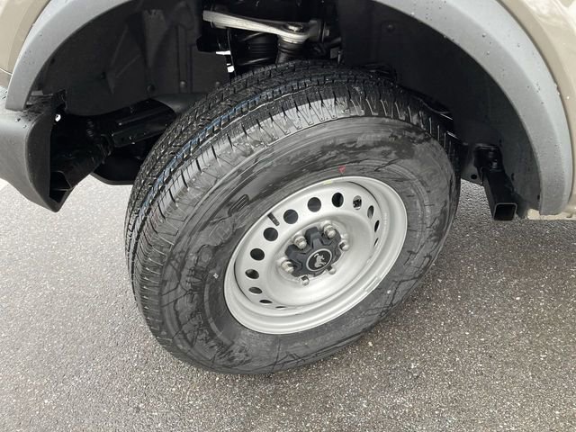 New 2025 Ford Bronco Base image 10