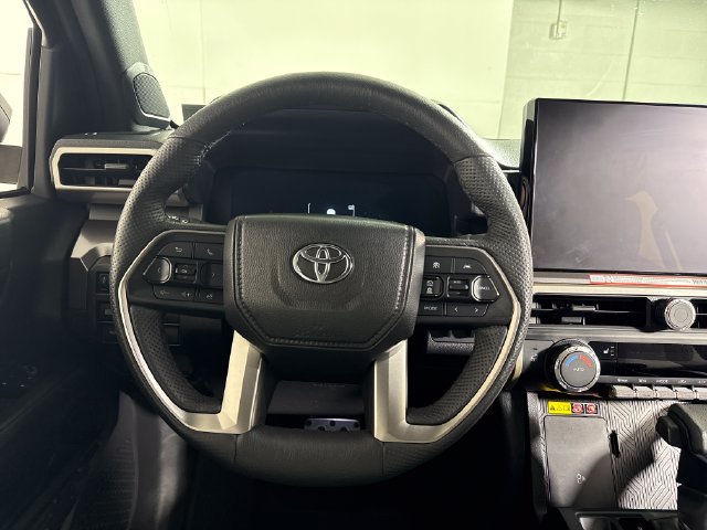 Certified 2025 Toyota Tacoma TRD Sport w/ TRD Sport Upgrade Package AWD/4WD image 19