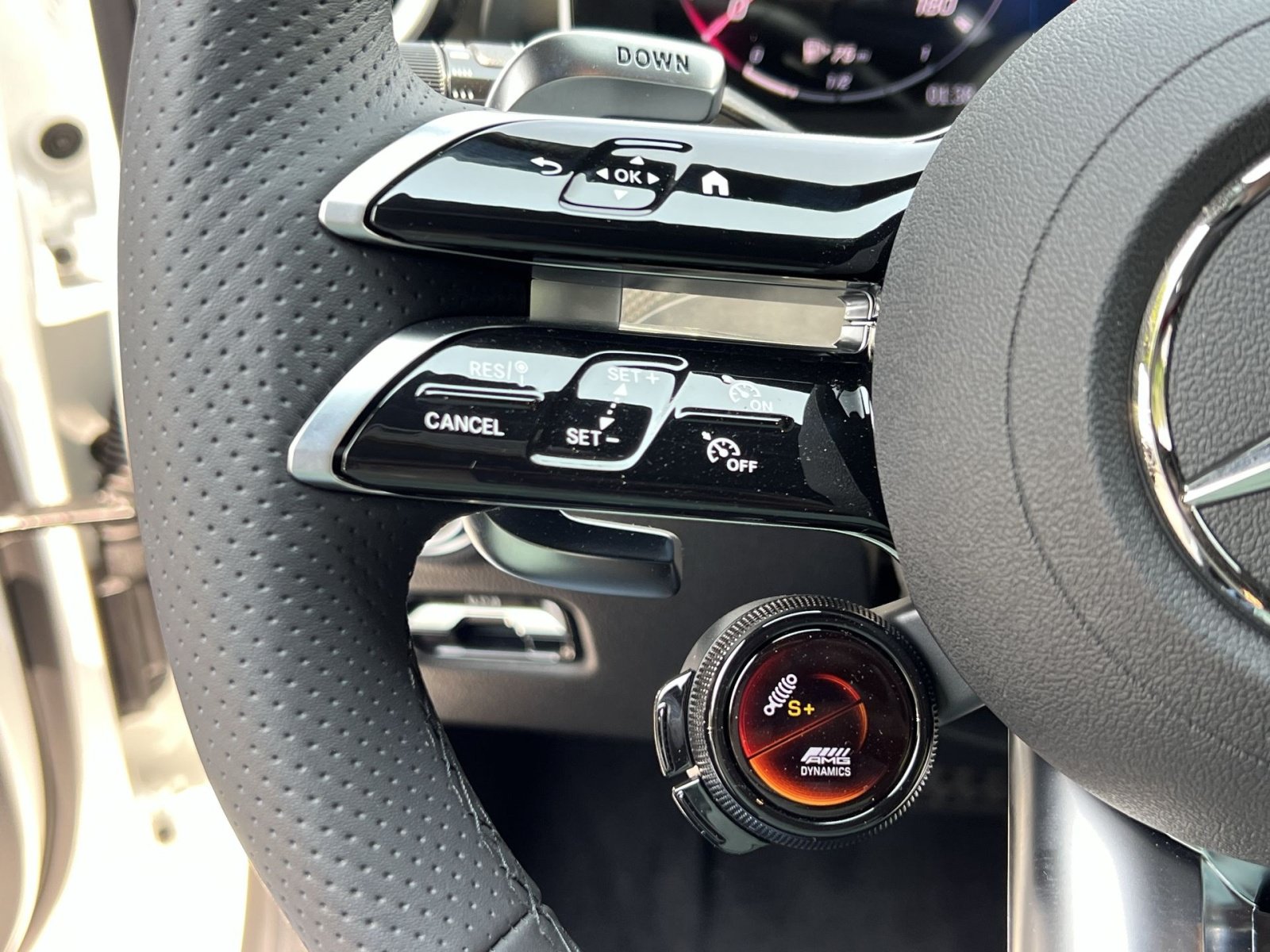 New 2026 Mercedes-Benz C 43 AMG 4MATIC Sedan image 38