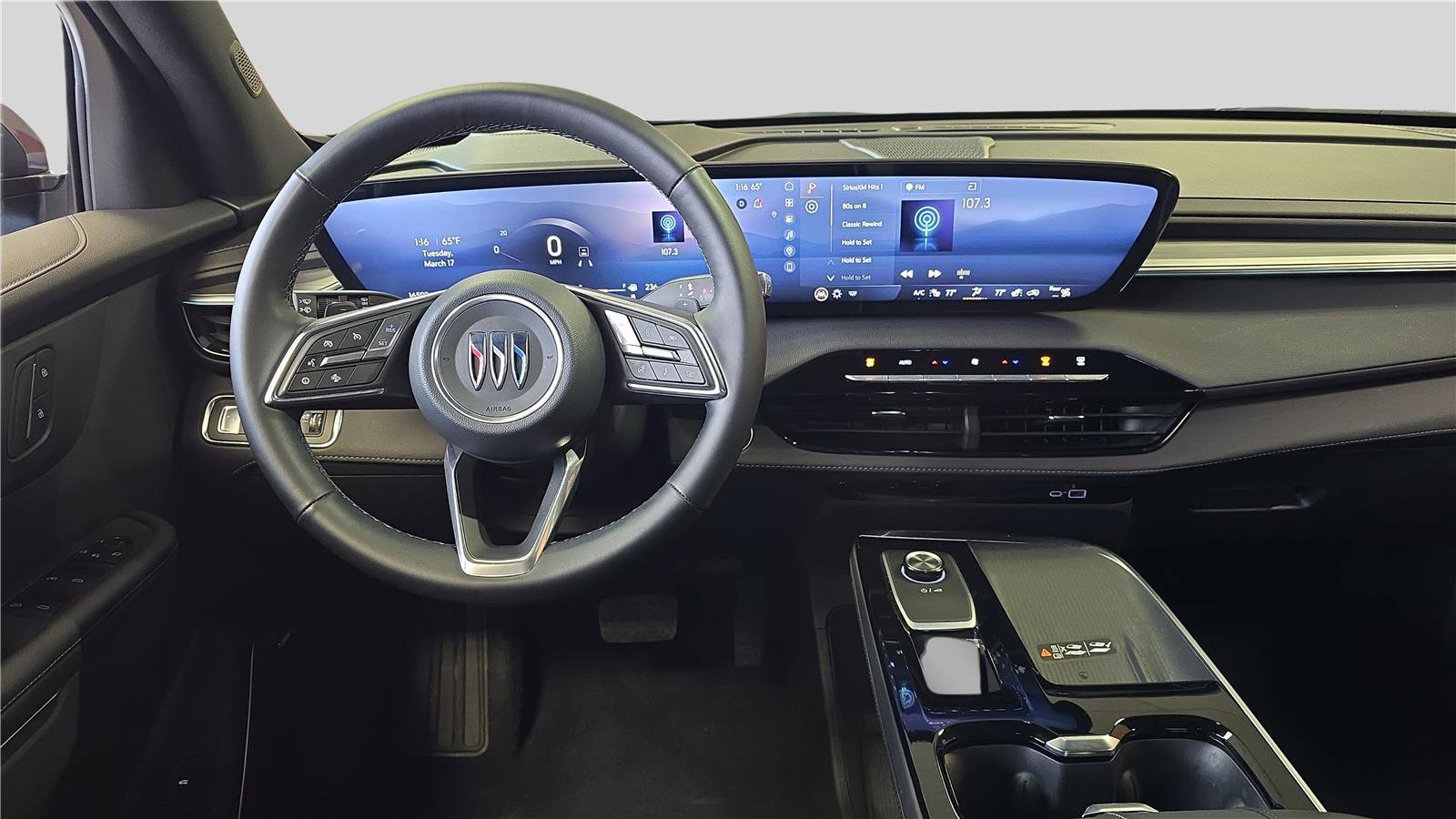 Used 2025 Buick Enclave Preferred image 9