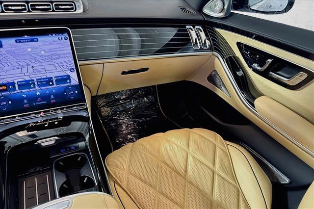 Used 2024 Mercedes-Benz Maybach S 680 4MATIC image 22