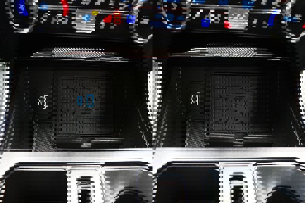 Used 2023 Ford F150 Lariat w/ Equipment Group 502A High image 29