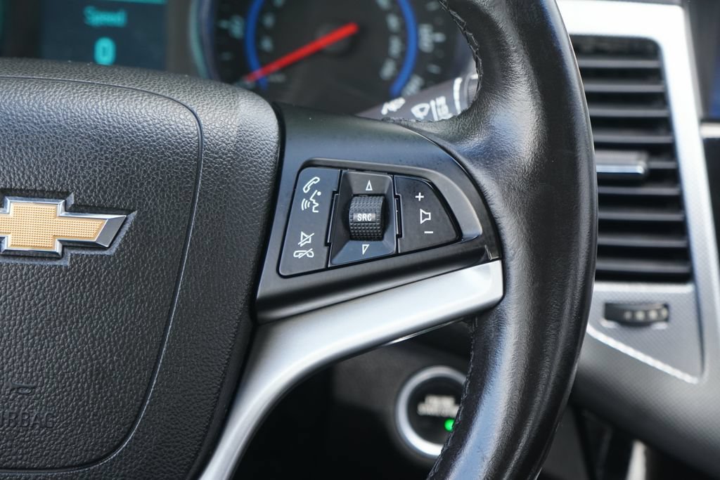 Used 2016 Chevrolet Cruze LTZ FWD image 15
