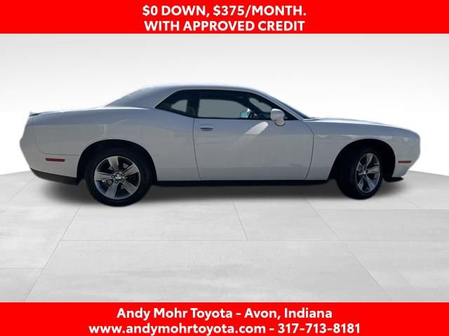 Used 2019 Dodge Challenger SXT RWD image 9