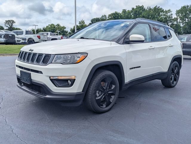 Used 2021 Jeep Compass Latitude w/ Sun and Sound Group AWD/4WD image 5
