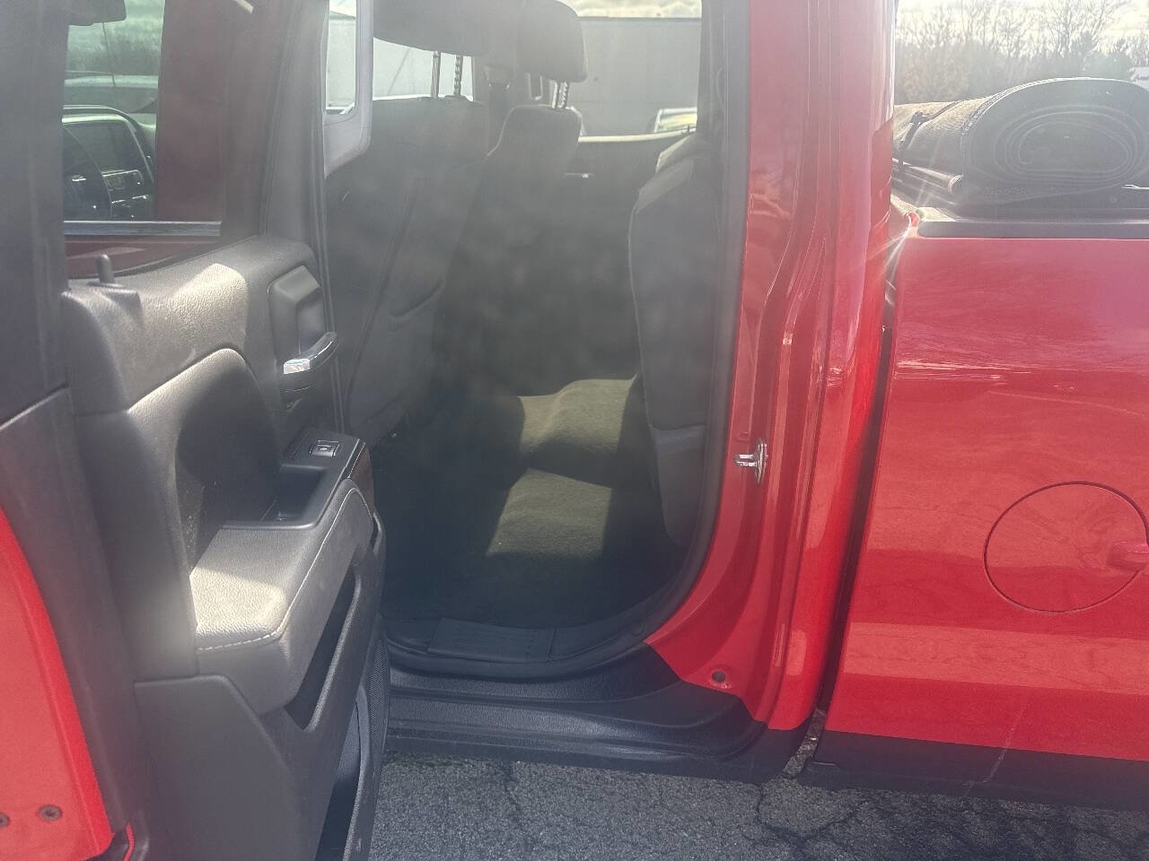 Used 2017 GMC Sierra 1500 SLE w/ SLE Value Package image 11