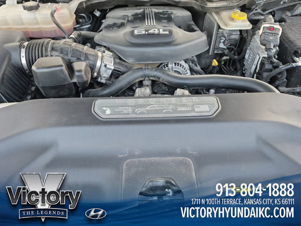 Used 2022 Jeep Grand Wagoneer Series III w/ Rear Seat Video Group 1 AWD/4WD image 23