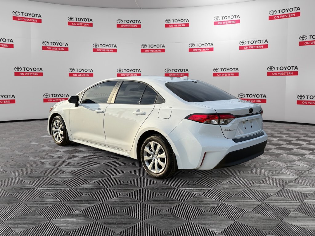 Certified 2025 Toyota Corolla LE FWD image 7