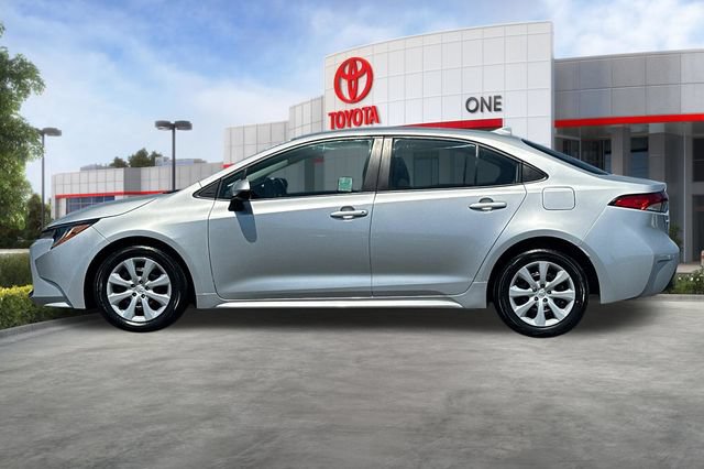 Certified 2024 Toyota Corolla LE FWD image 9