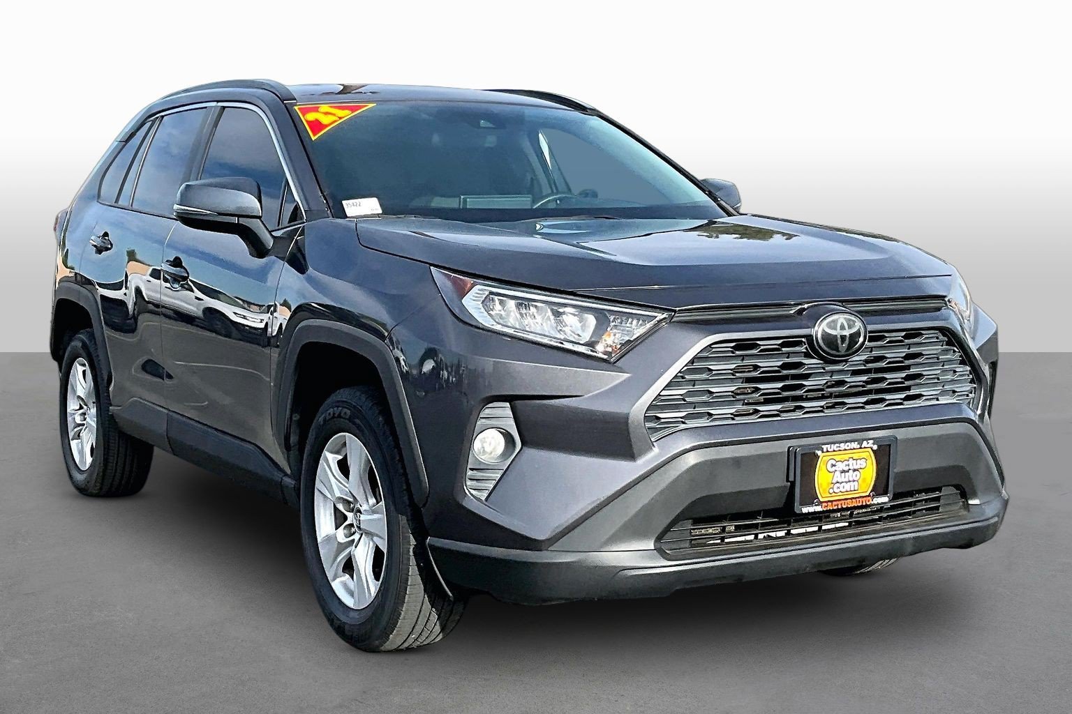 Used 2021 Toyota RAV4 XLE FWD image 10