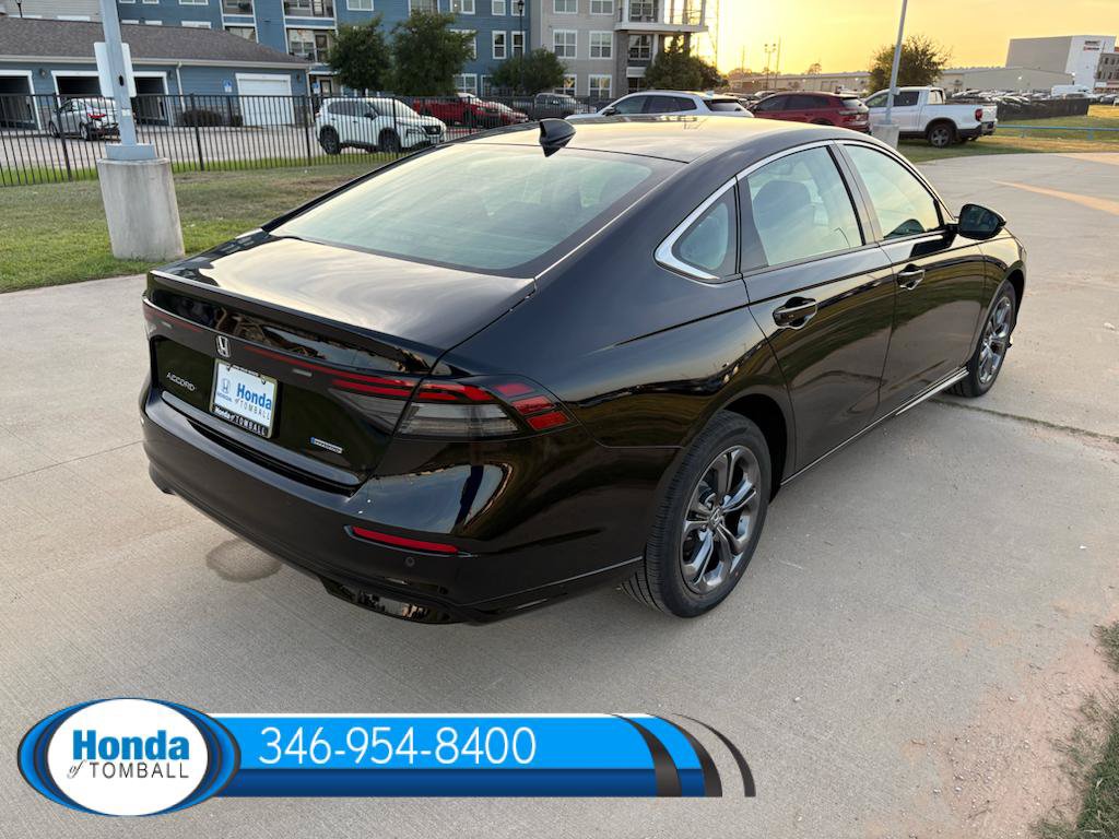 New 2026 Honda Accord Hybrid EX-L image 6