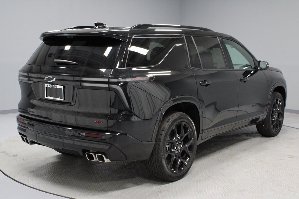 Used 2024 Chevrolet Traverse RS image 12