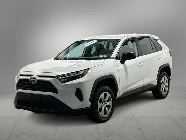 Used 2023 Toyota RAV4 LE FWD image 1