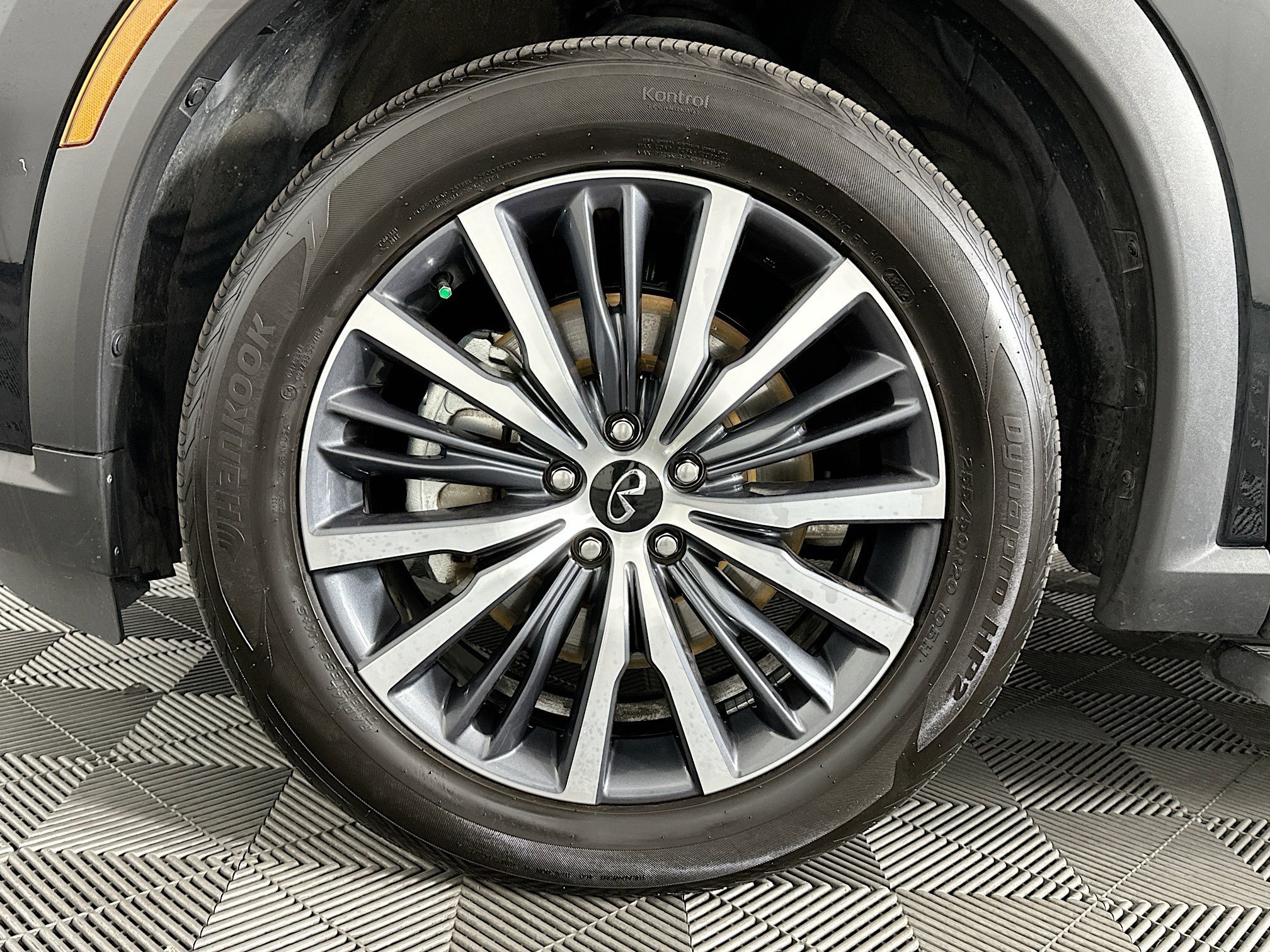 Used 2023 INFINITI QX60 Autograph image 39