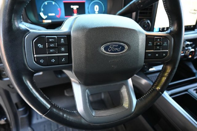 Used 2024 Ford F250 Lariat w/ Lariat Ultimate Package AWD/4WD image 9