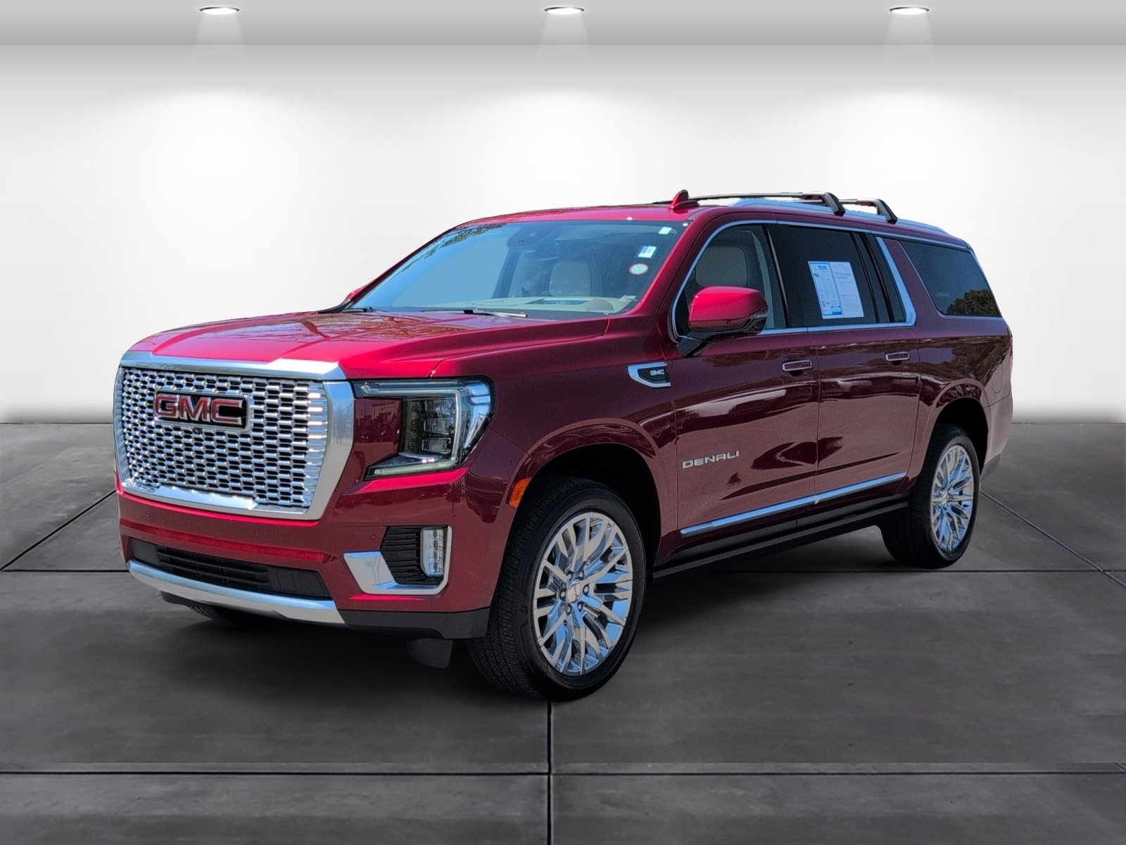 Used 2024 GMC Yukon XL Denali w/ LPO, Floor Liner Package image 4