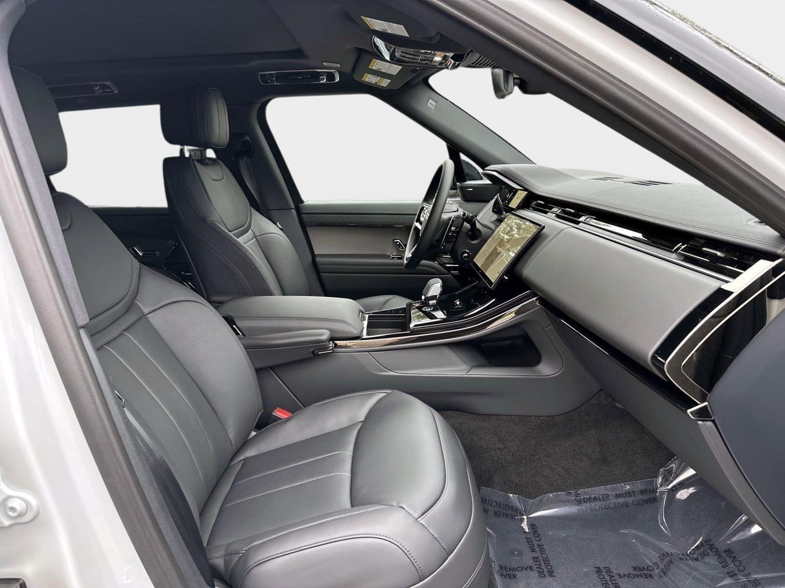 New 2025 Land Rover Range Rover Sport Dynamic SE image 7