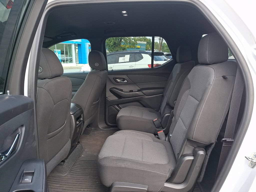 Certified 2024 Chevrolet Traverse LT FWD image 8