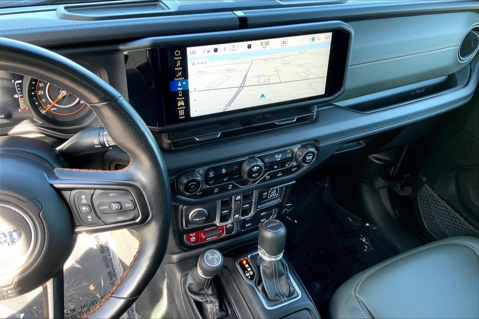 Certified 2024 Jeep Gladiator Mojave AWD/4WD image 6