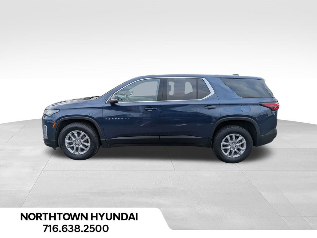 Used 2023 Chevrolet Traverse LS w/ Safety Package image 11