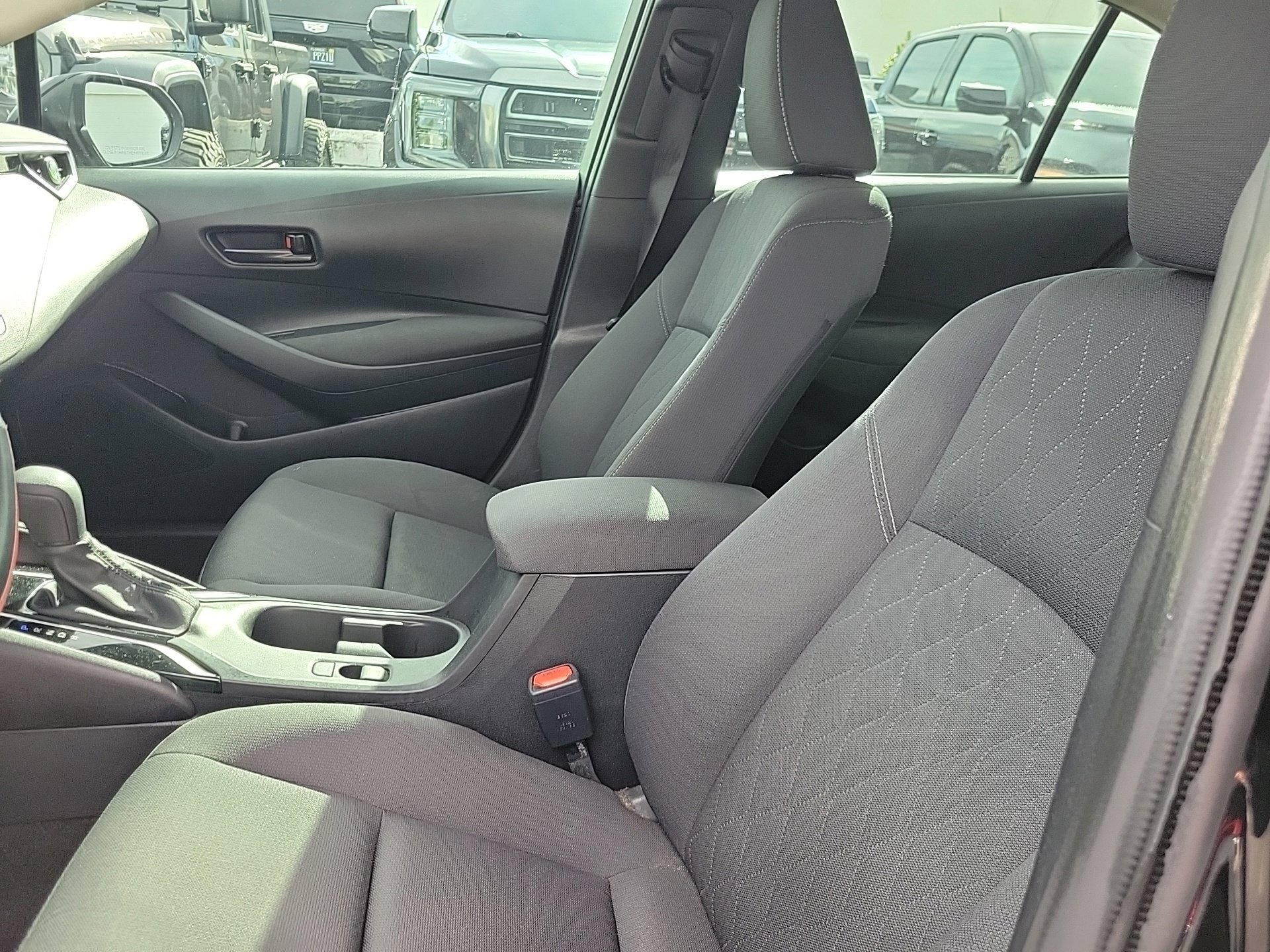 Used 2024 Toyota Corolla LE FWD image 20