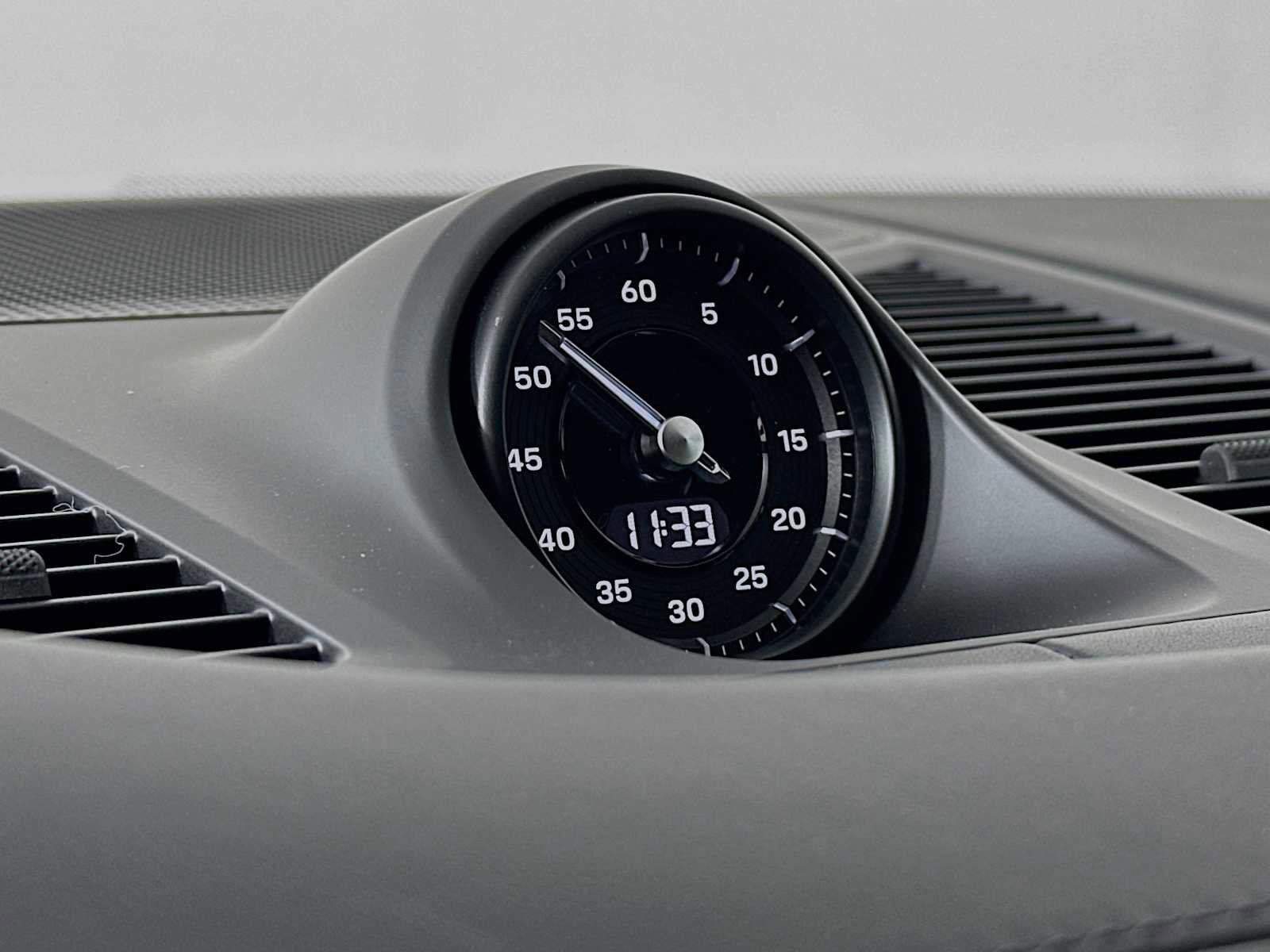 New 2026 Porsche Cayenne Coupe image 16