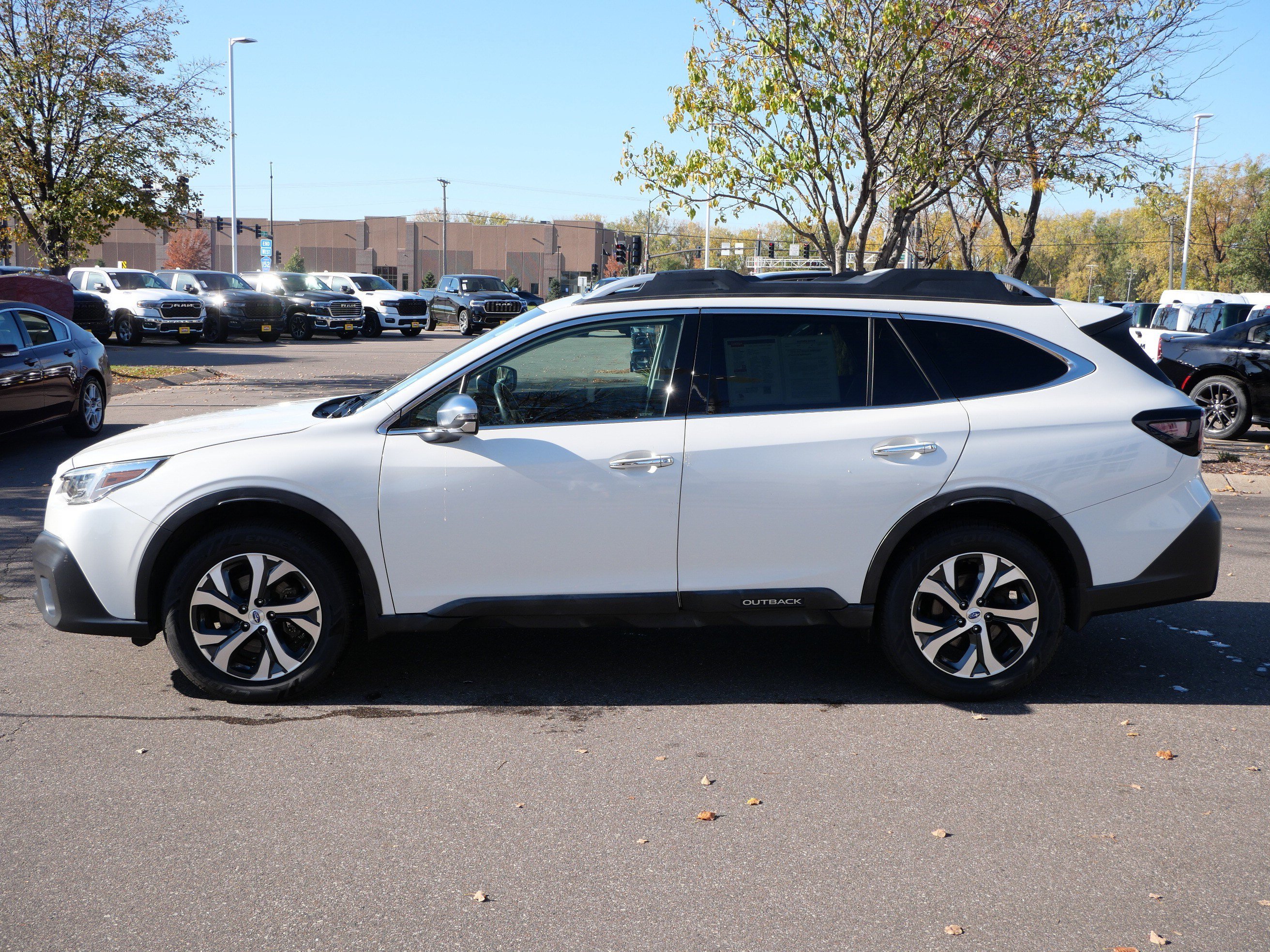 Used 2020 Subaru Outback Touring w/ Popular Package #2 AWD/4WD image 34