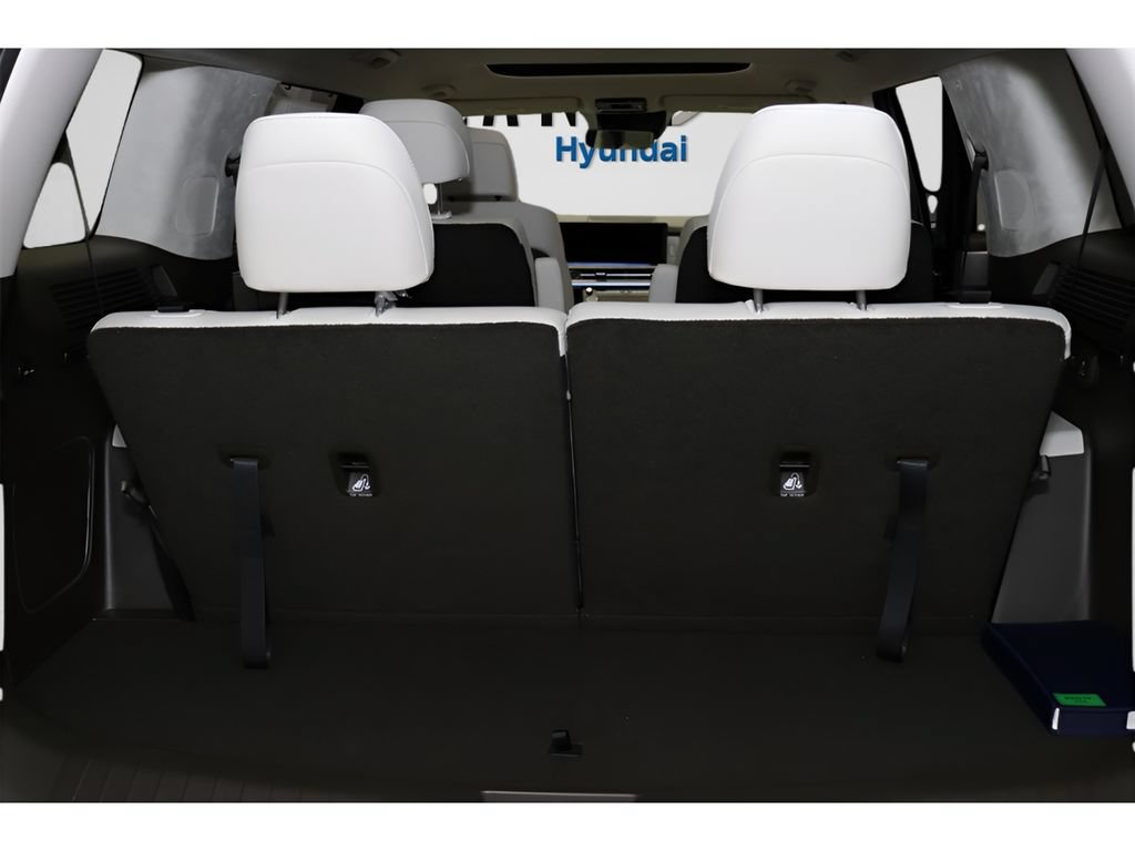 Certified 2025 Hyundai Santa Fe Calligraphy AWD/4WD image 32