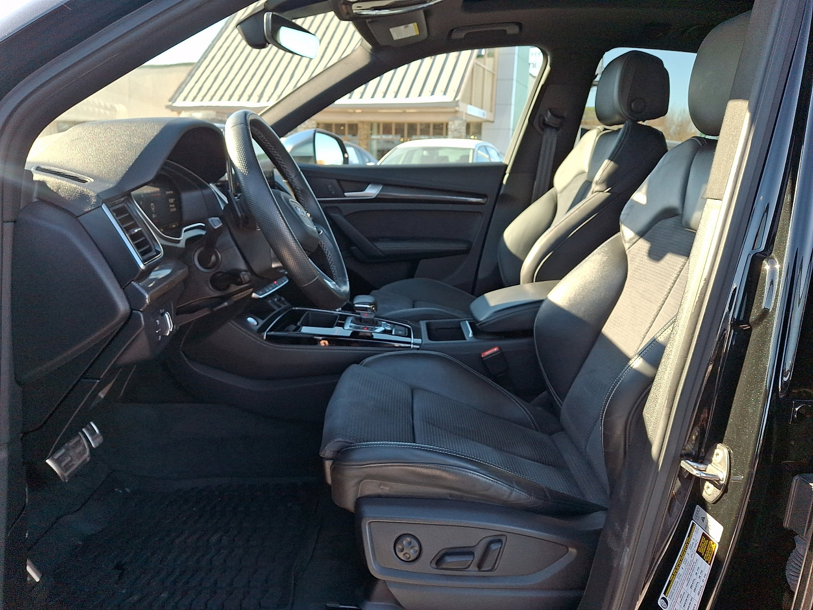 Used 2022 Audi SQ5 Premium Plus image 13