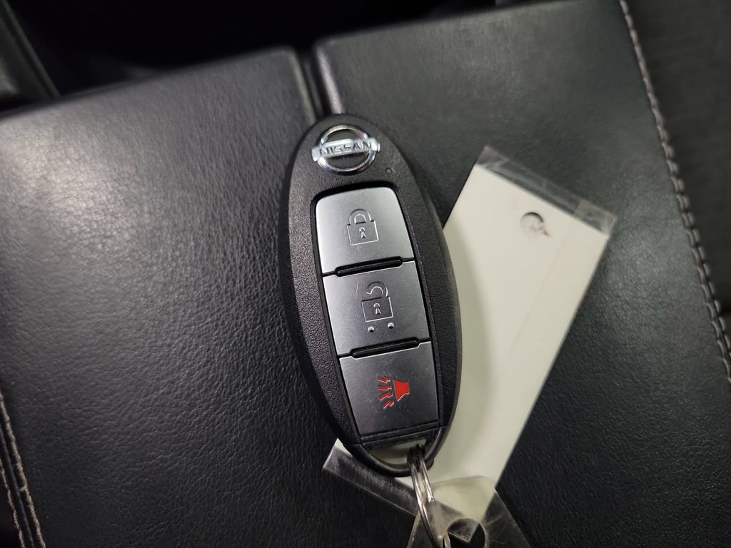 Used 2021 Nissan Rogue S AWD/4WD image 19