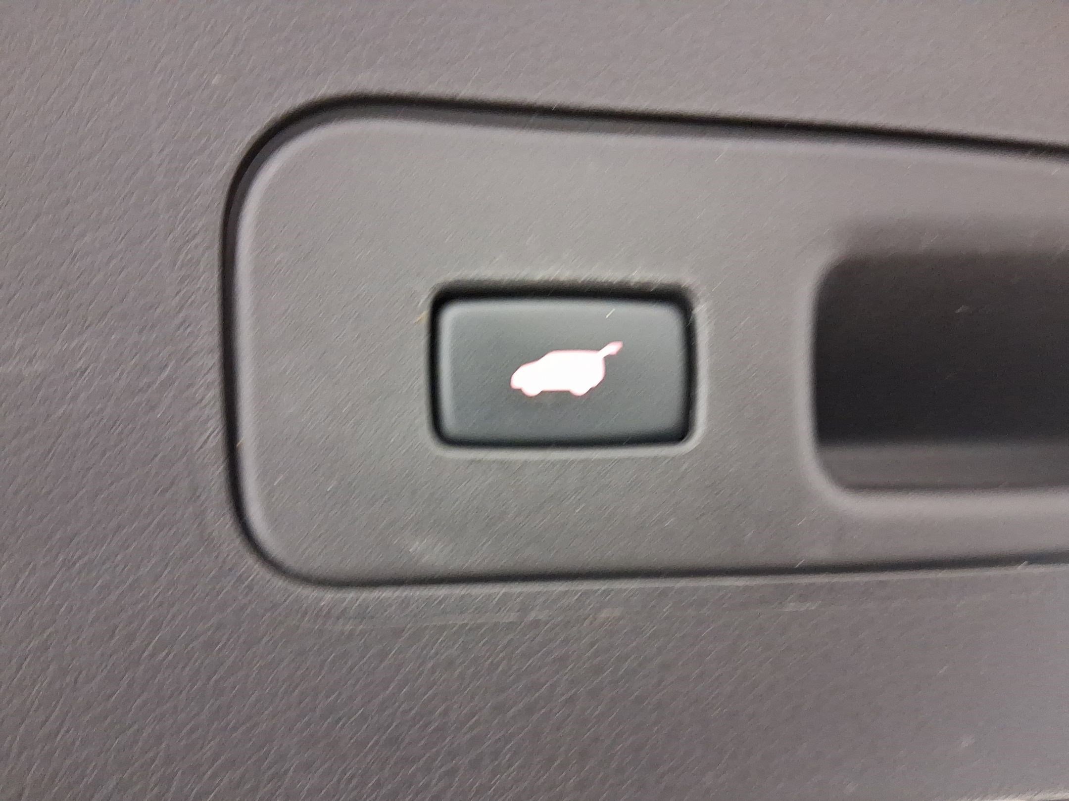 Used 2020 Acura MDX w/Advance Pkg image 29