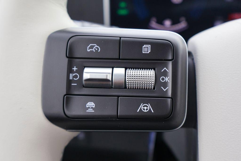 New 2026 Hyundai Santa Fe SE FWD image 17