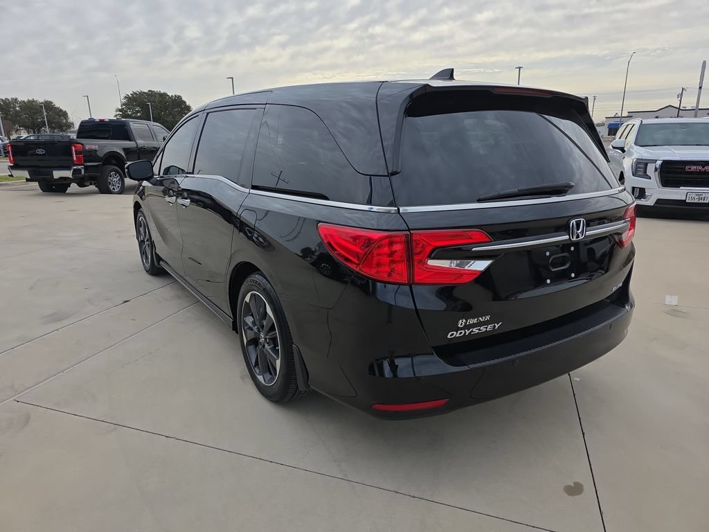 Used 2024 Honda Odyssey Elite image 16