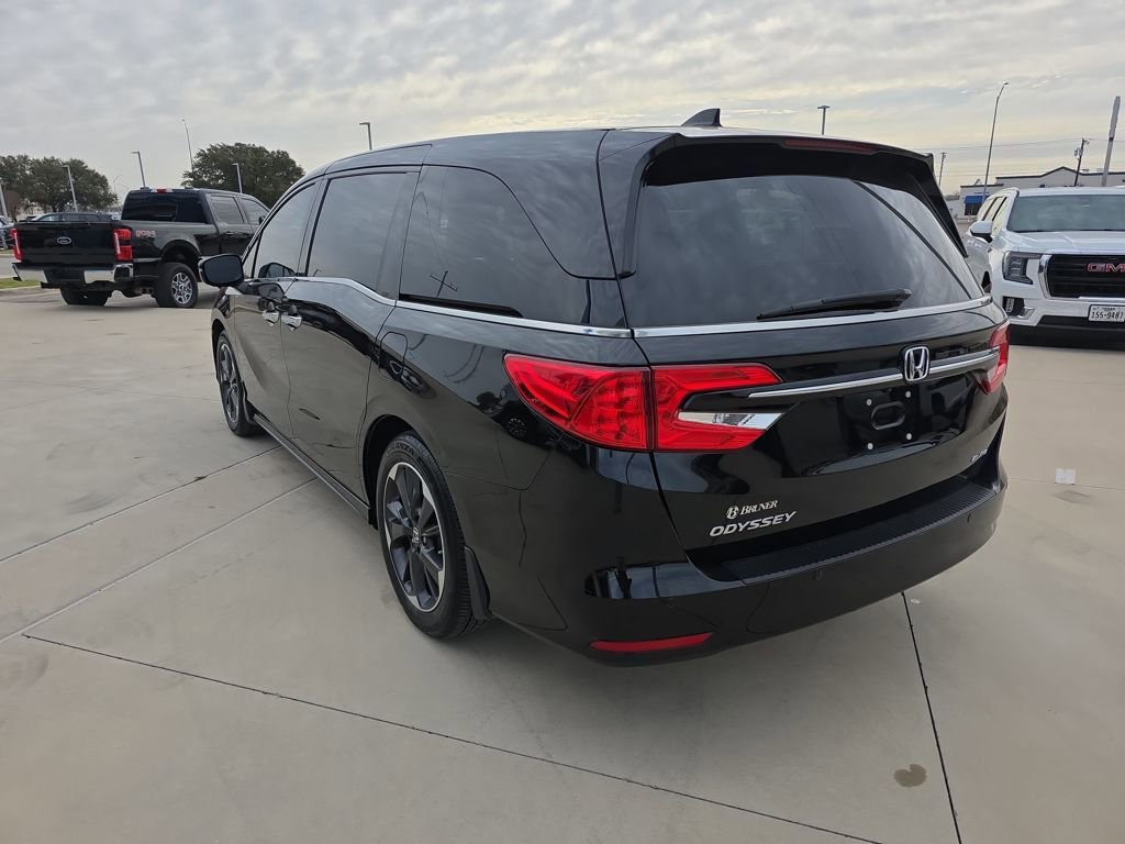 Used 2024 Honda Odyssey Elite image 16