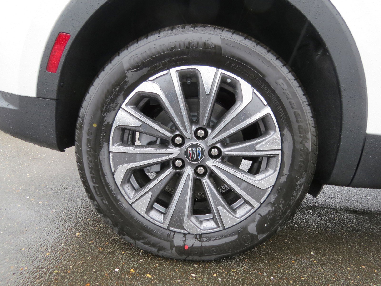 New 2025 Buick Envision Preferred image 13