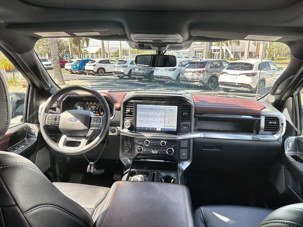 Used 2023 Ford F150 Lariat image 10